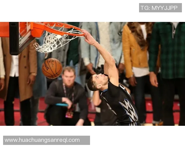 扎克拉文如何在NBA赛场上展现个人魅力与团队价值的完美结合 扎克拉文如何在NBA赛场上展现个人魅力与团队价值的完美结合